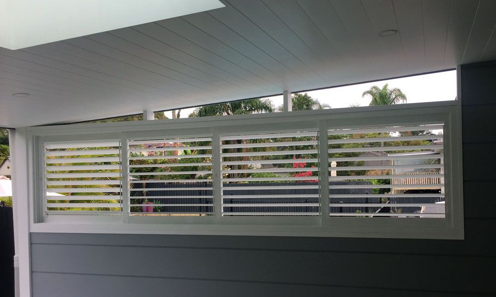Adjustable Louvre Privacy Screens